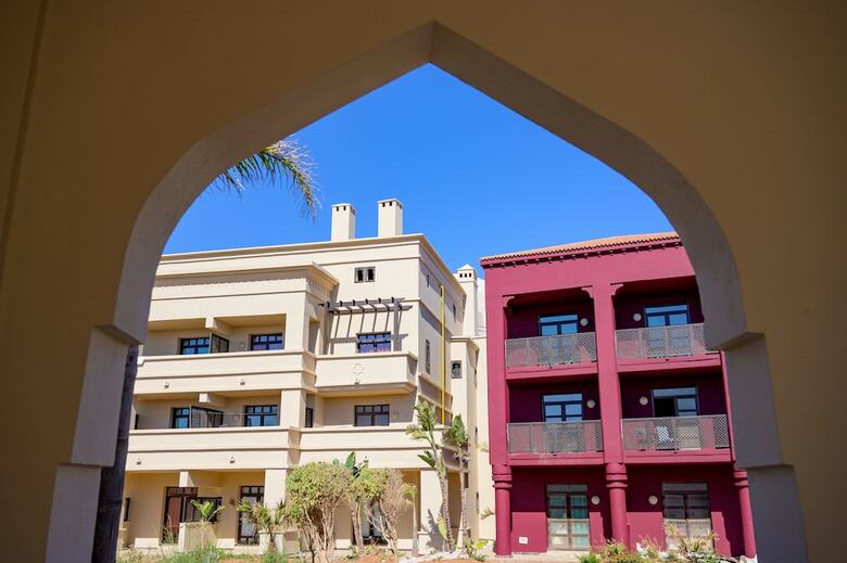 Hotel Oasis Blue Pearl