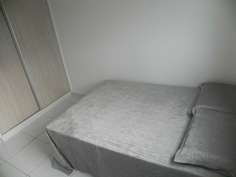 Apartamentos Flat No Villa Gravat� Residence