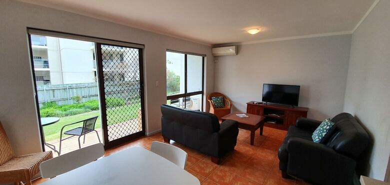 Apartamentos West Beach Lagoon 204 - Ground Floor