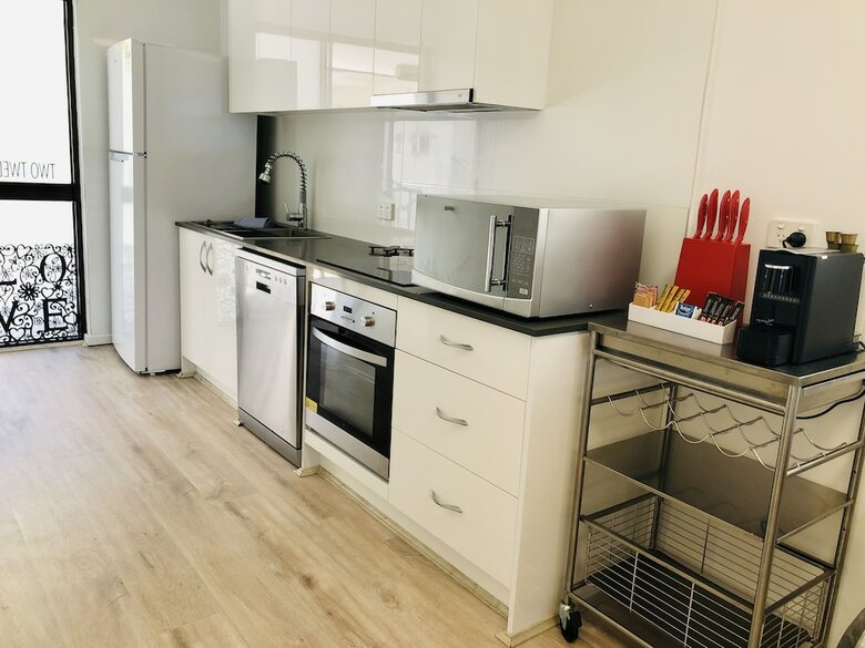 Apartamentos West Beach Lagoon 212 - Gorgeously Decorated