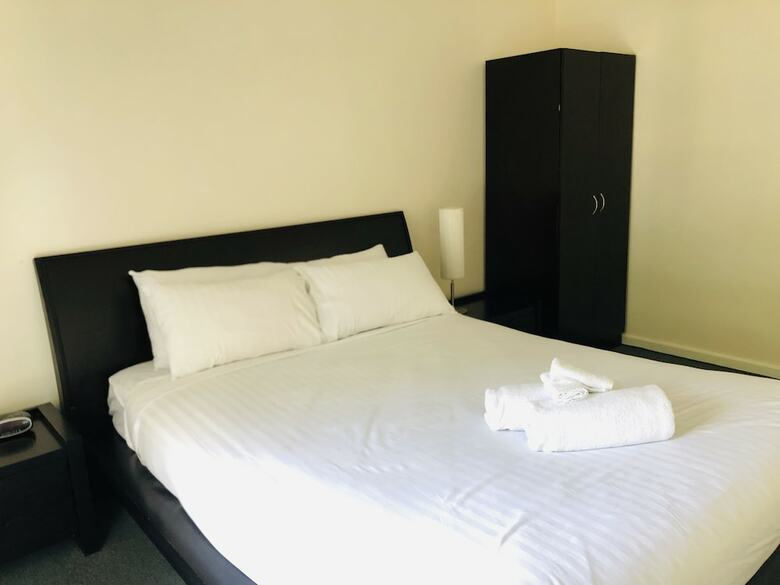 Apartamentos West Beach Lagoon 219 Sleeps 3!