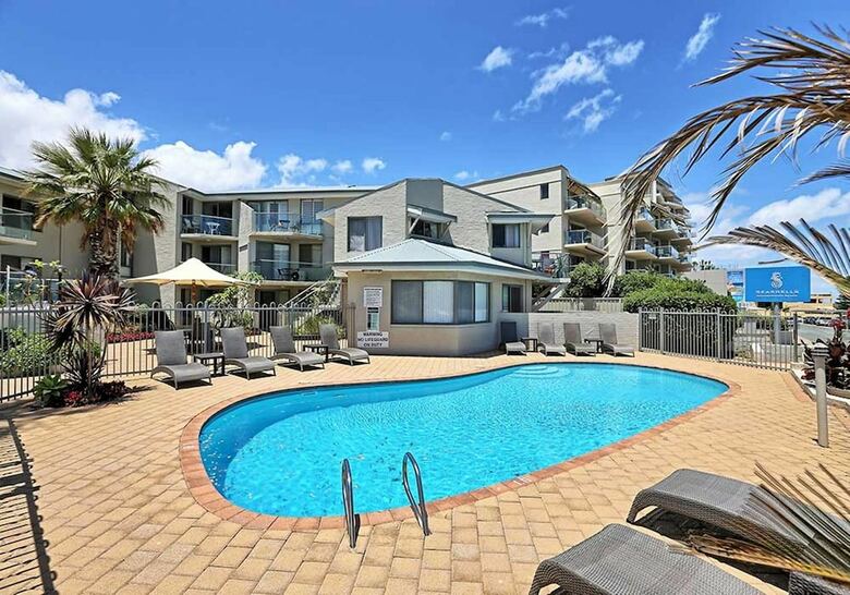 Sea Breeze Luxury Holiday Apartment Accommodation