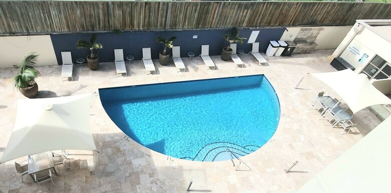 Sea Breeze Luxury Holiday Apartment Accommodation