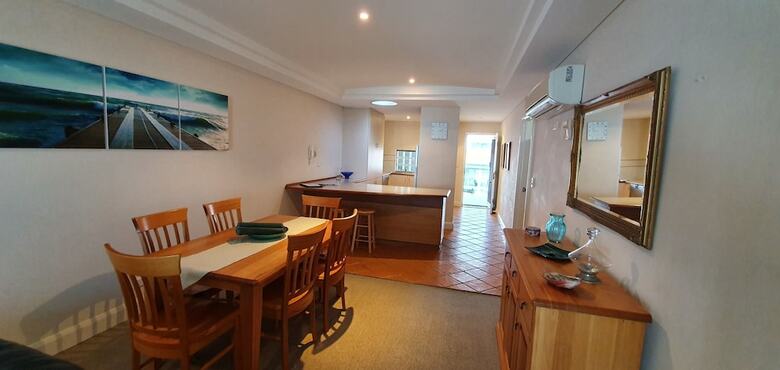 Sea Breeze Luxury Holiday Apartment Accommodation