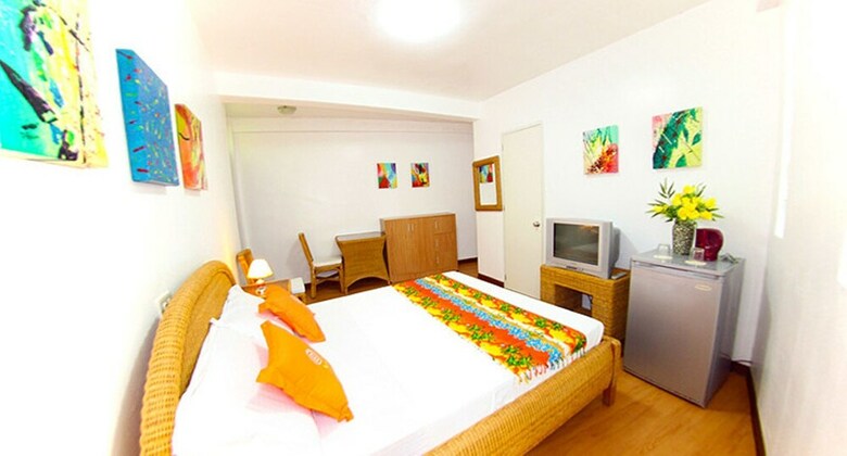 Hotel Azzurro Di Boracay