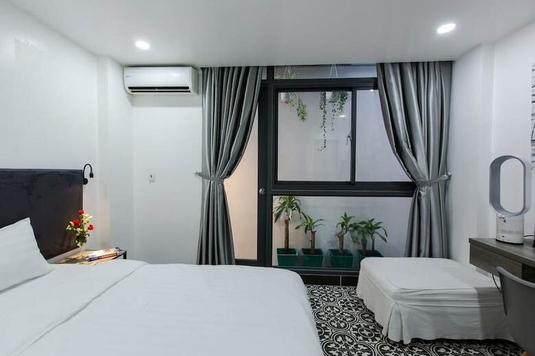 Hotel Smart Home Group