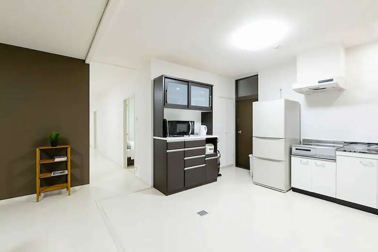 Apartamentos Charles Miyahara