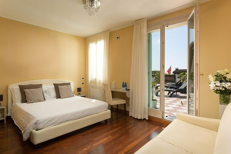 Garda Palace Hotel