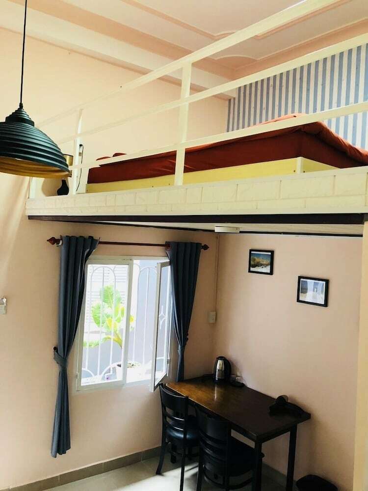 Hotel Q Lofts