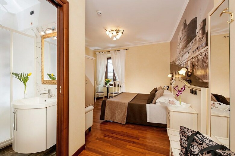 B&B Le Suite Di Via Catone