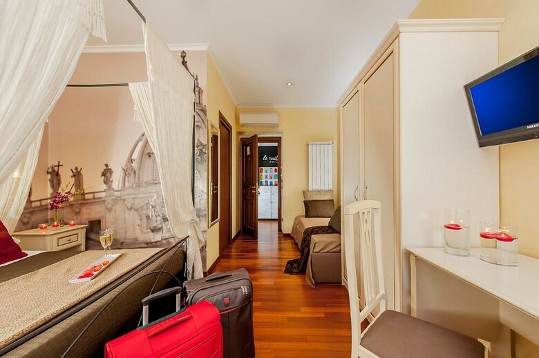 B&B Le Suite Di Via Catone
