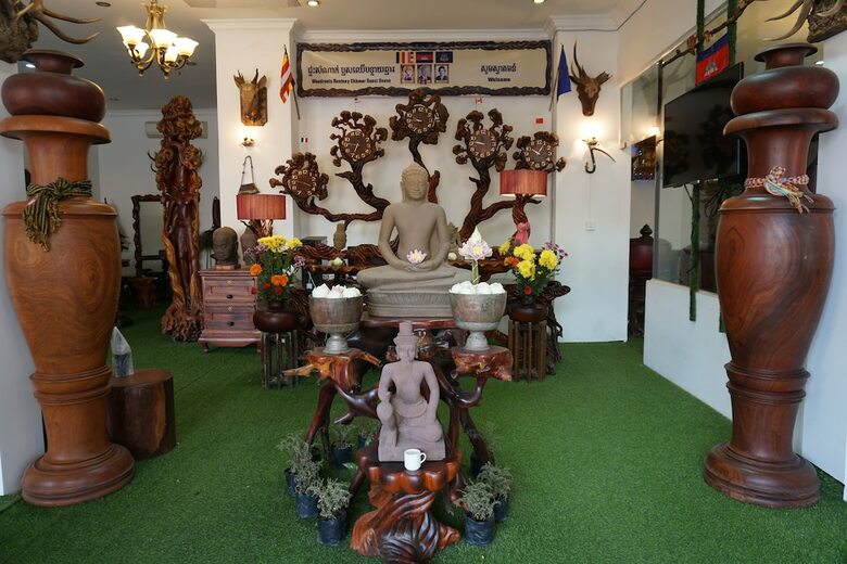 Hotel Woodrootsbanteaychhmar