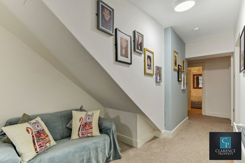 Apartamentos Crawford Apt