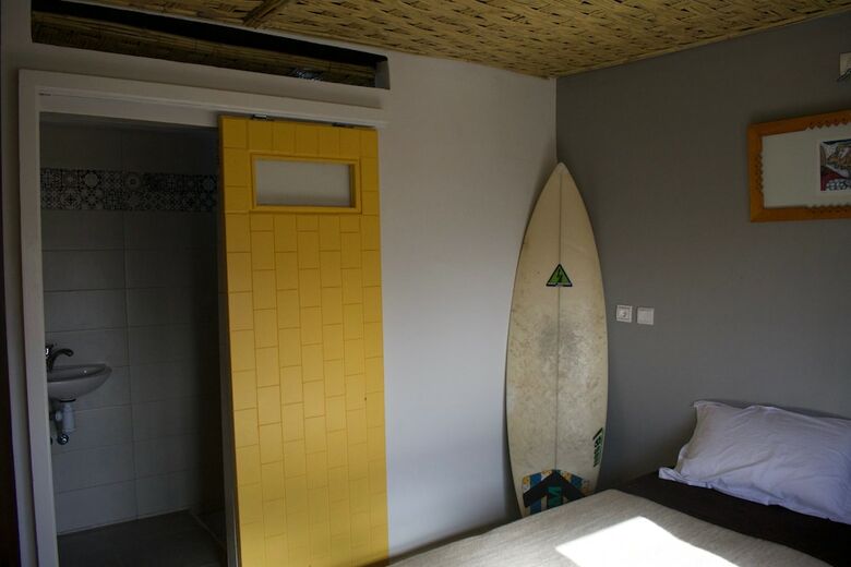 Hotel Le Spot Surf Camp