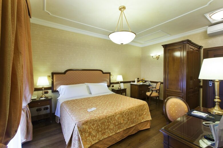 Hotel Principe Di Piemonte
