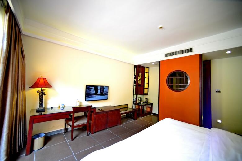 Guangzhou Valley View Hotspring Resort