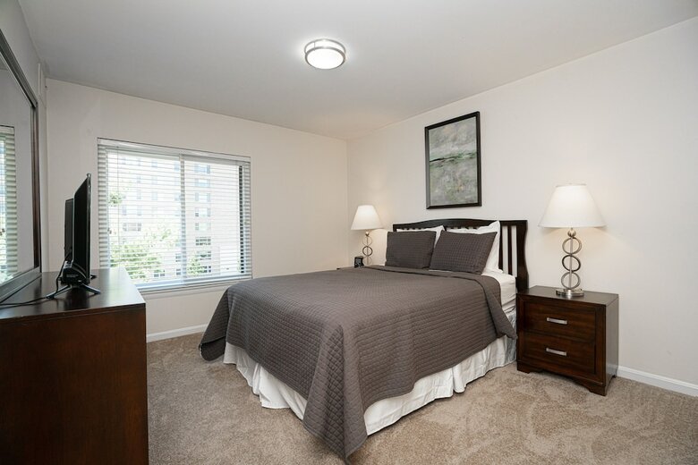 Sobe 7th Street Apartments