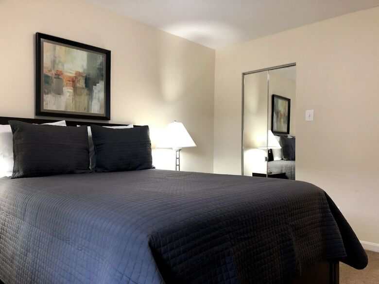 Sobe 7th Street Apartments