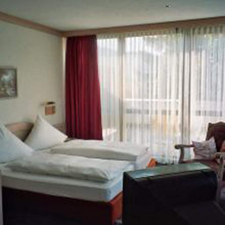 Hotel-gasthof Reseng�rg