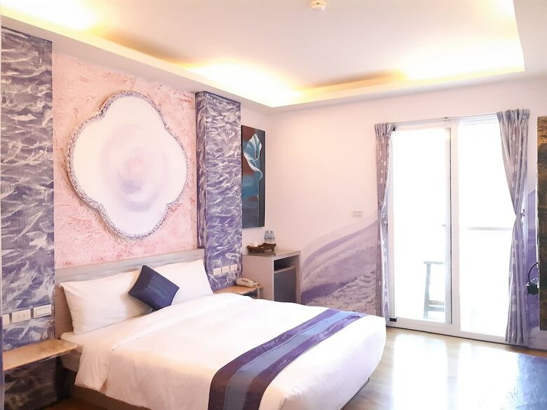 Bed & Breakfast Huangjia Hotel