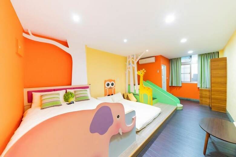 Bed & Breakfast Fairytale House