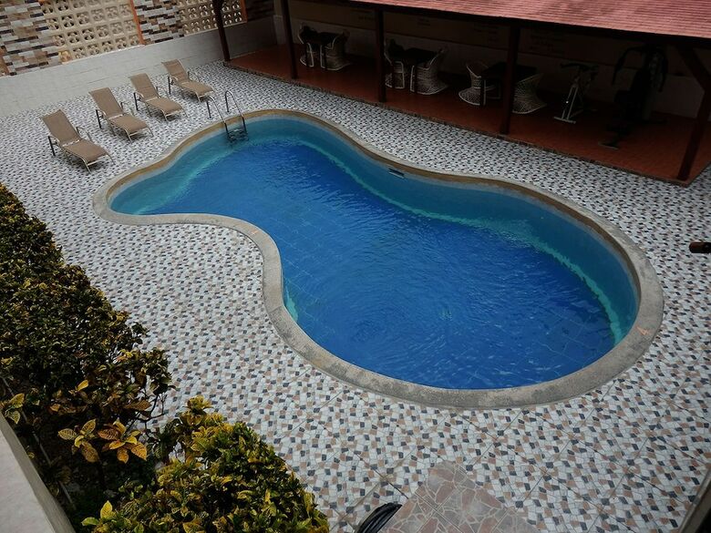 Hotel Garant & Suites