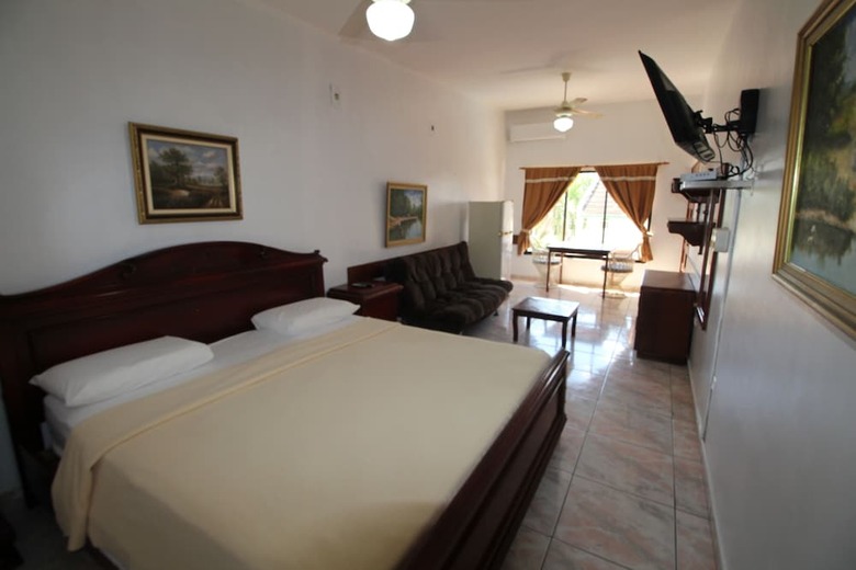 Hotel Garant & Suites