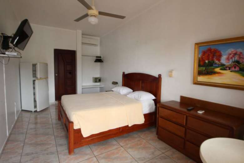 Hotel Garant & Suites
