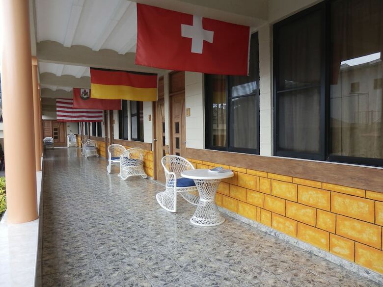 Hotel Garant & Suites