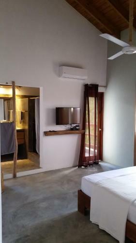 Aparthotel Residencia El Balat�