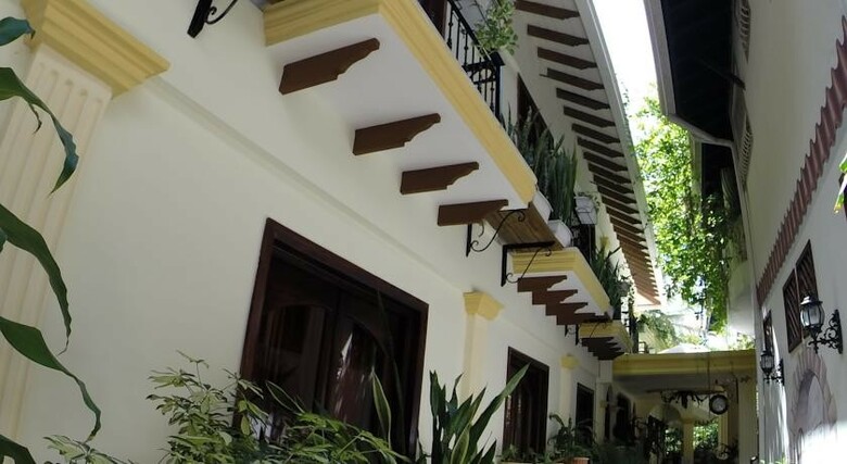 The Mt Hotel