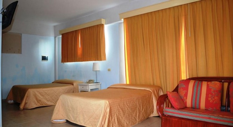 Hotel Sosa Plaza