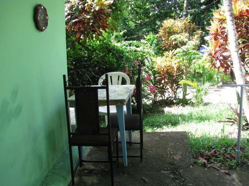 Riverside Private Lodge