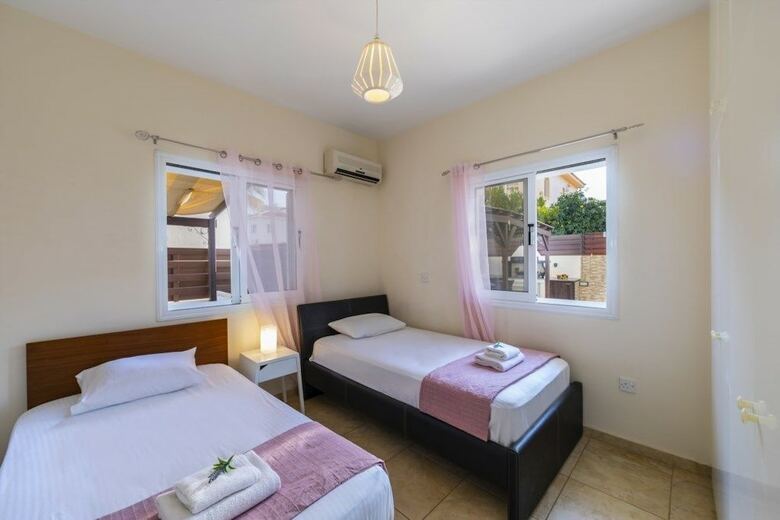 Protaras Villa Knossos