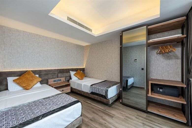 Hotel Elite Luxury Suite & Spa
