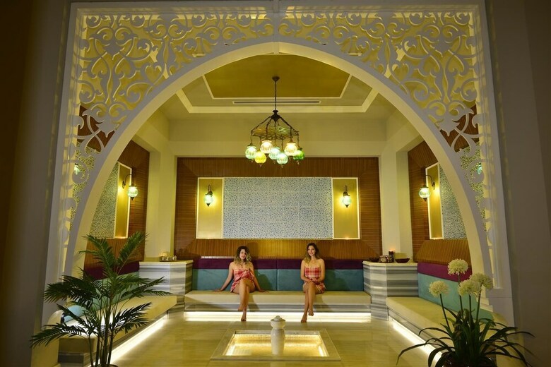 Hotel Elite Luxury Suite & Spa