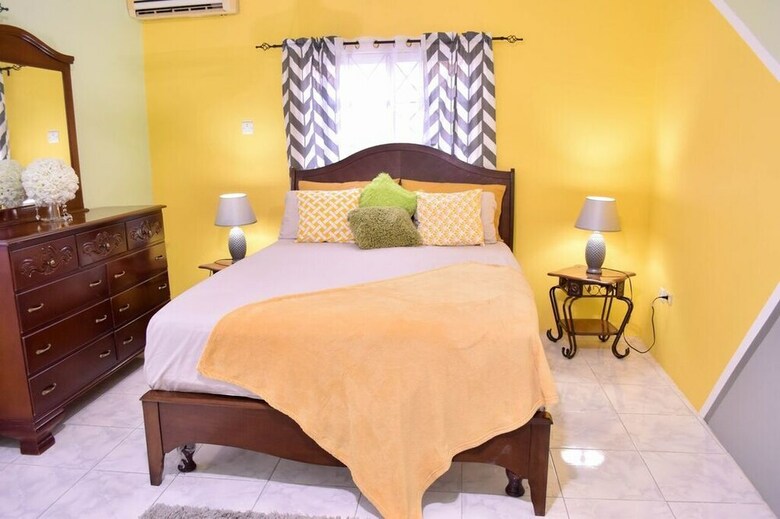 Delux Caribbean Estate Guest Apartment