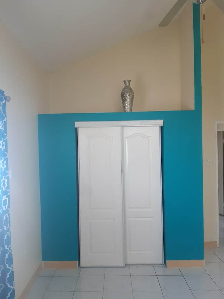 Delux Caribbean Estate Guest Apartment