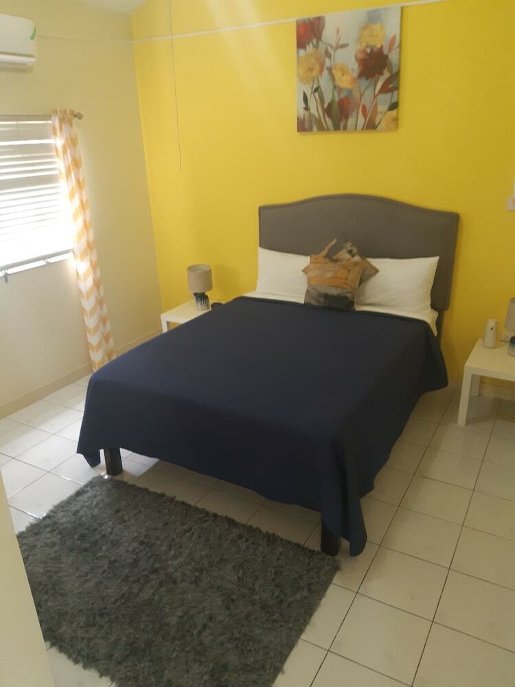 Delux Caribbean Estate Guest Apartment