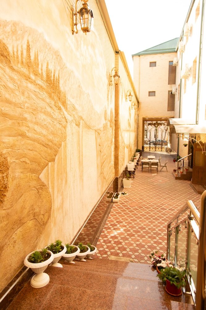 Hotel Cinzano Complex