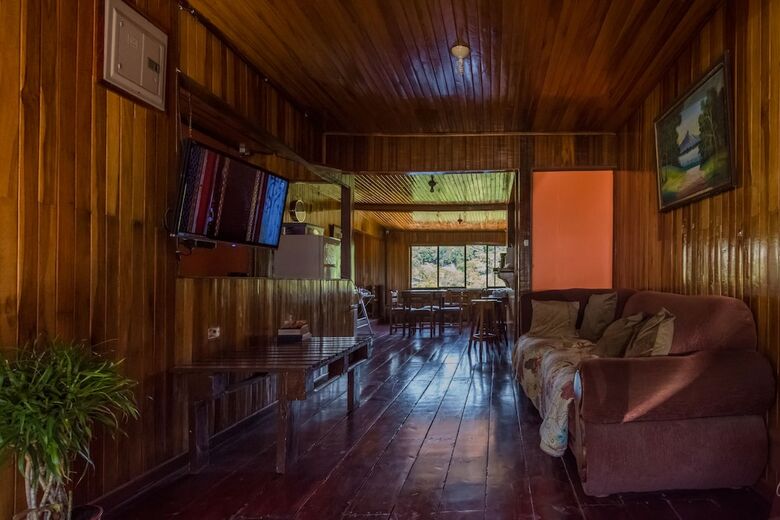 Hostal Que Tuanis Hostel Monteverde