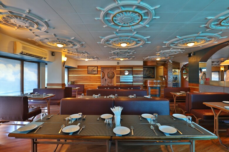 Oyo 24534 Hotel President