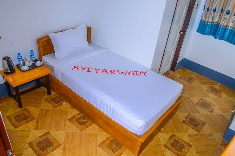 Hotel Ayeyarwady Motel
