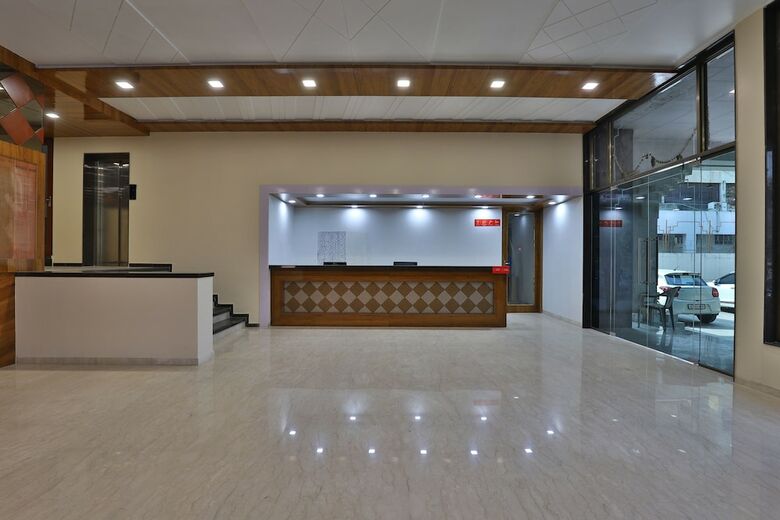 Oyo 11543 Hotel Panchsheel