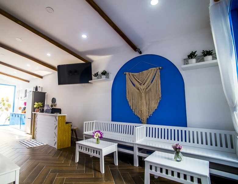 Hostal Just Home - Hostel
