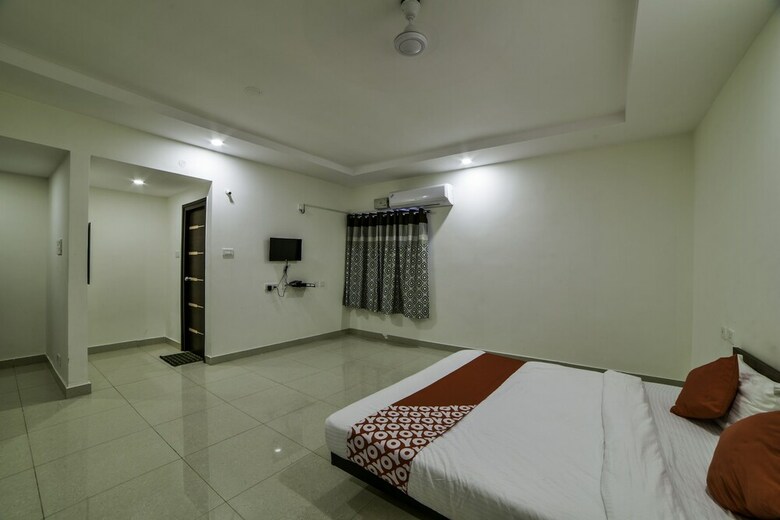 Hotel Oyo 28765 Green Stone