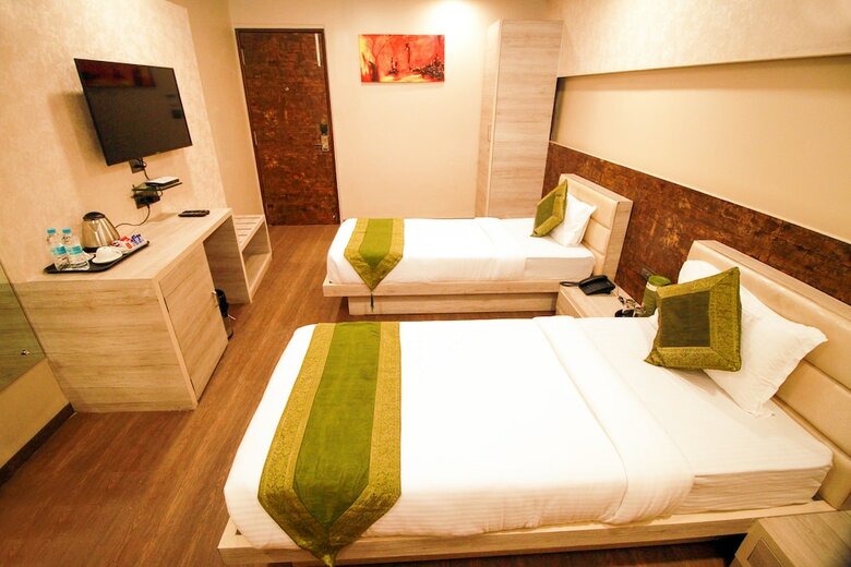 Hotel Sonash By Golden Treat