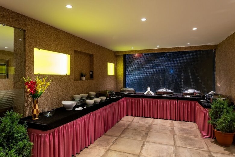 Hotel Sonash By Golden Treat