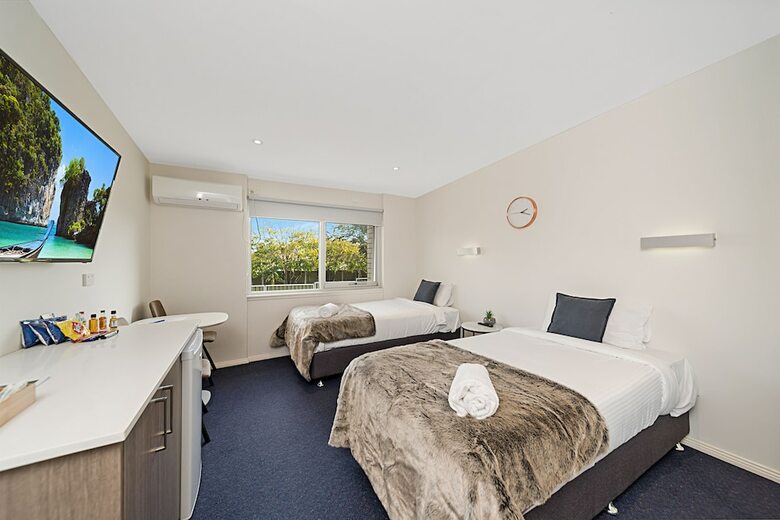 Motel Carlton Suites
