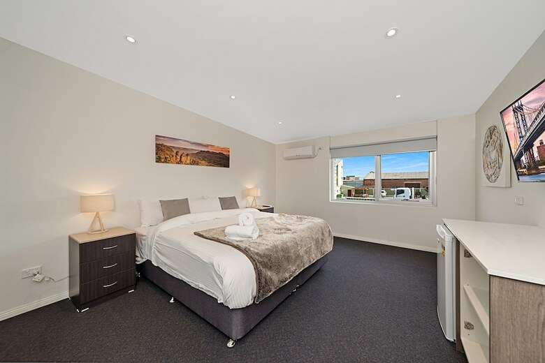 Motel Carlton Suites